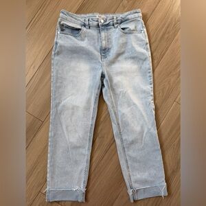 OAT New York Straight Leg Mid Rise Cropped Raw EdgeLight Blue Women's Jean 12/31